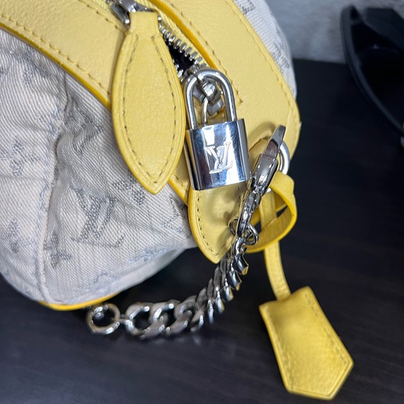Louis Vuitton Speedy round crossbody bag    SOLD!!!!!! - Picture 4 of 9